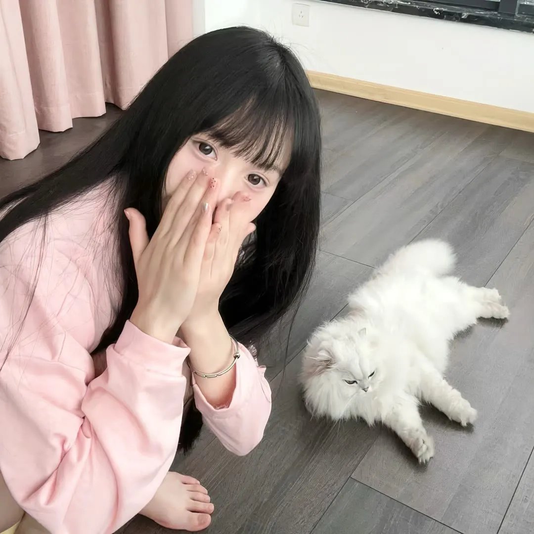 男人与婴儿